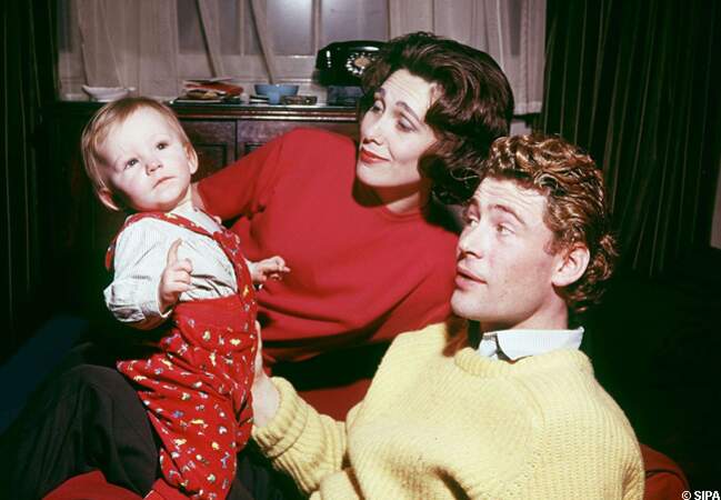 Peter O'Toole sa femme et leur fille en 1964