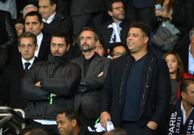 Nicolas Sarkozy, Jean Claude Blanc(directeur général délégué du PSG) et Ronaldo 