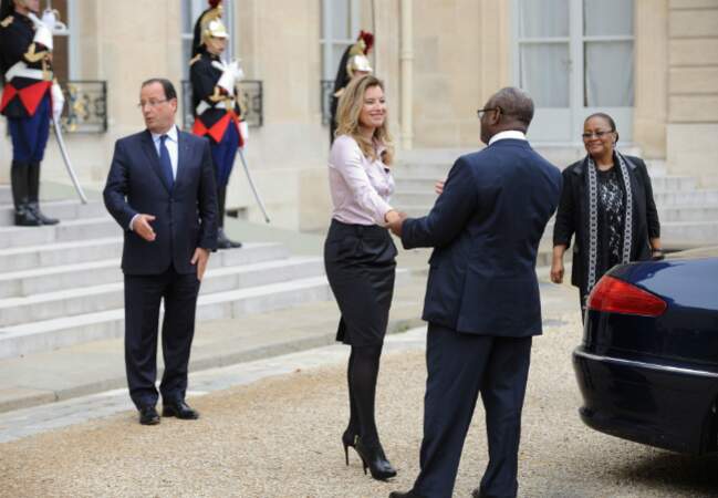 Accueil du président malien et de son épouse à l'Elysée