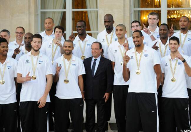 Tony Parker et toute l'équipe de France de Basket à l'Elysée