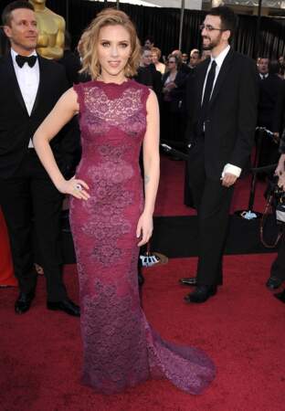 Scarlett Johansson aux Oscars en 2011