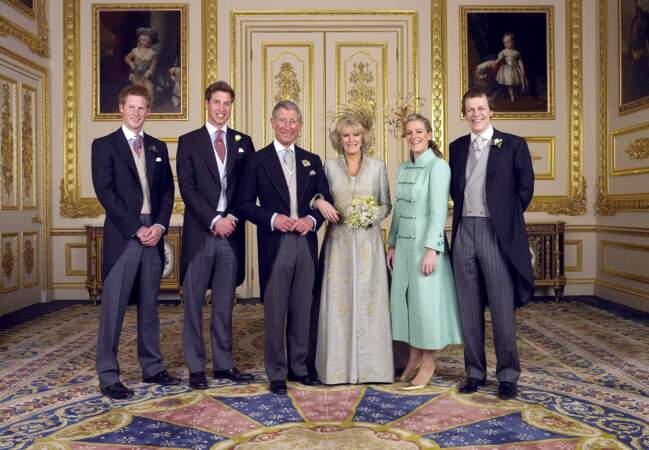 Le prince Harry a fait de Camilla une deuxième maman. Ici  en 2005 lors du remariage du prince Charles