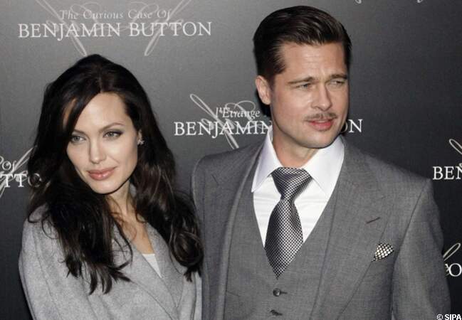 Brad Pitt et Angelina Jolie arrivent à l'avant-première de Benjamin Button à Paris en 2009