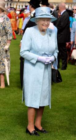 Les 50 nuances de bleu d'Elizabeth II