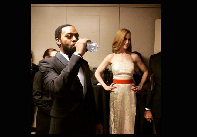 Chiwetel Ejiofor and Nicole Kidman en coulisse