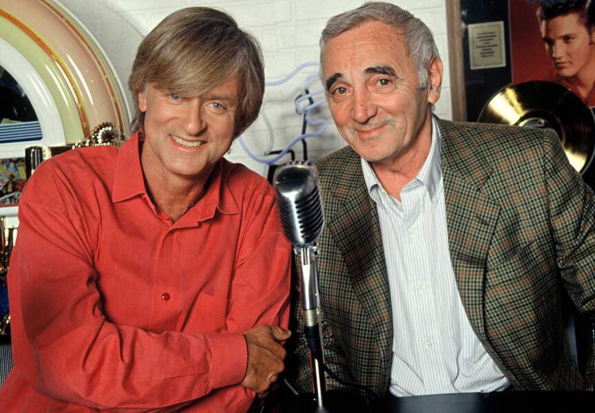 Charles Aznavour partage le plateau de "Salut les chouchous" sur TF1 avec Dave EN 1997