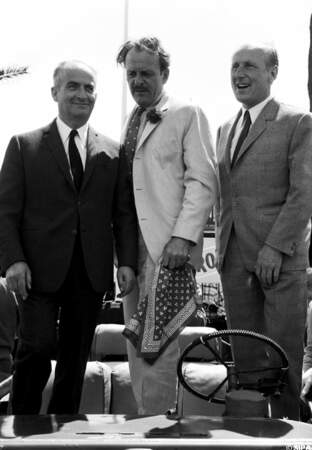 Louis de Funès Terry Thomas et Bourvil au festival de Cannes en 1966