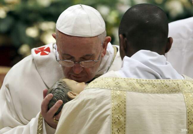 Le pape salue la naissance du Christ