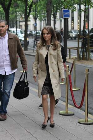 2012- Natalie Portman à Paris où elle vit désormais avec Benjamin Millepied 