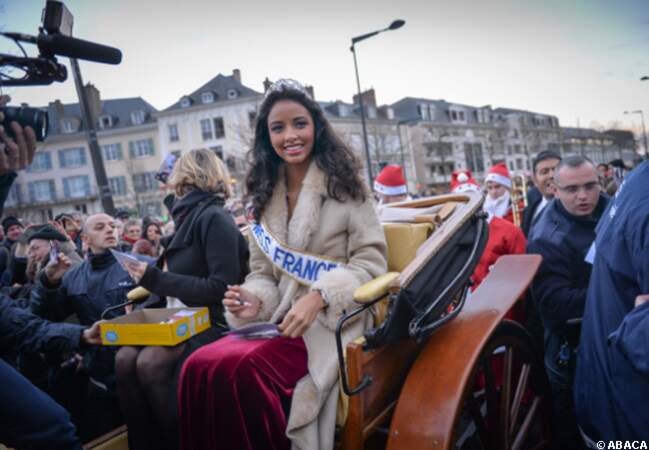 Miss France est arrivée à Chartres en calèche