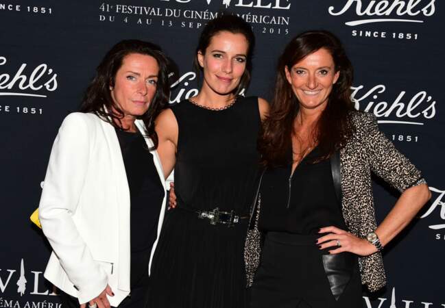 L'actrice Zoé Felix entourée d'Anne-Gaëlle Kerdranvat, Directrice Générale Kiehl's France et Nathalie Debras 