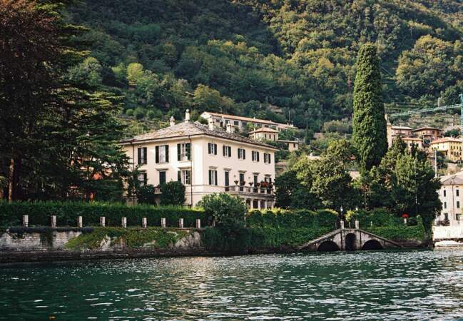 George Clooney aime passer ses vacances en Italie dans sa maison qui longe le lac de Côme