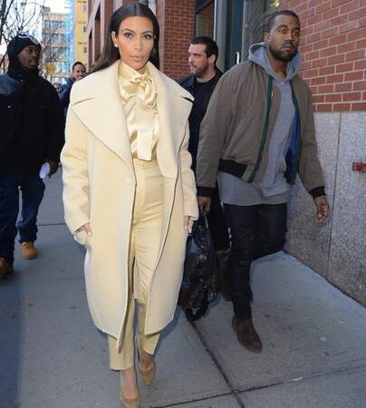 Kim Kardashian, comfy et minimaliste