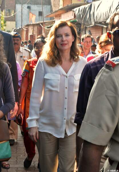 Valérie Trierweiler visite les bidonvilles de Bombay