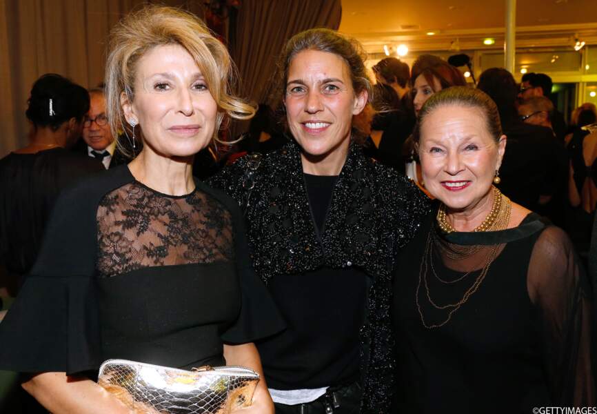 La chef d'édition du figaro madame Anne-Florence Schmit avec les créatrices Isabel Marant et Nicole Picard