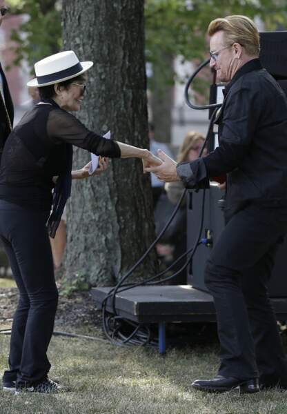 Yoko Ono et Bono