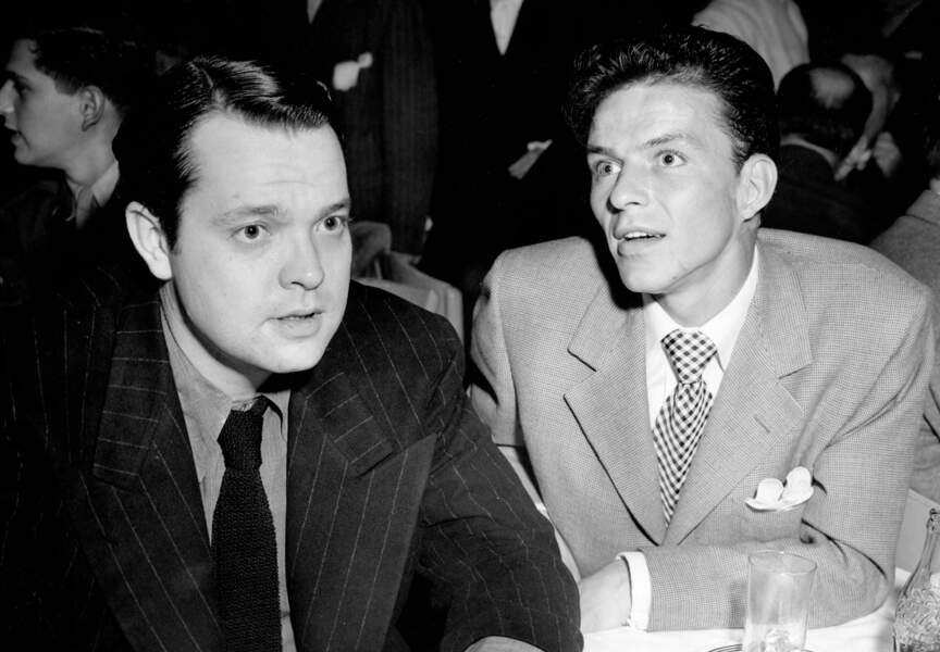 Parmi ses amis proches, Orson Welles compte le plus célèbre des crooners: Frank Sinatra (1952)