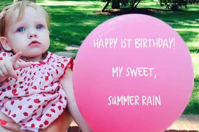 Christina Aguilera fête aussi l'anniversaire de sa petite Summer Rain, tout juste 1 an!
