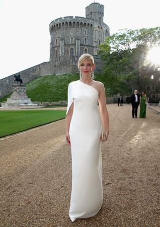Cate Blanchett en Ralph Lauren au gala du Prince William en Windsor. Élégance est le mot 