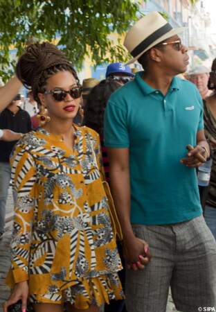 Beyoncé et Jay-Z tentent de profiter de leur promenade en amoureux