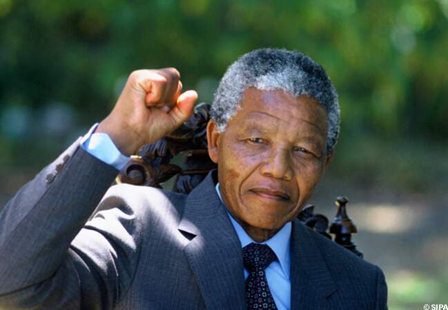 Nelson Mandela le jour de sa libération le 11 février 1990