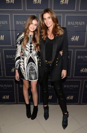 Kaia Gerber et Cindy Crawford à la soirée de lancement Balmain x H&M à Los Angeles