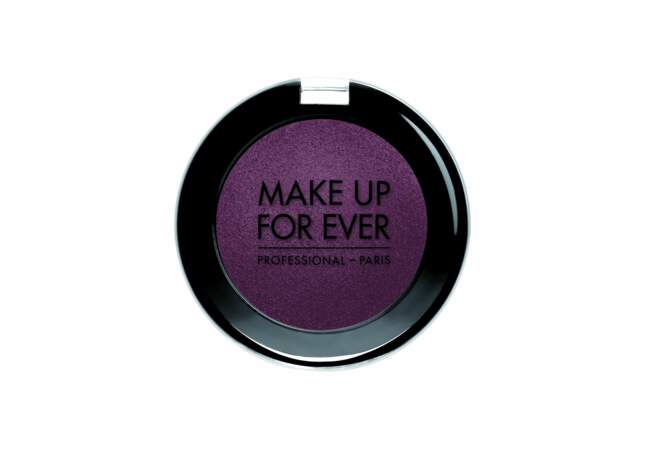 Make Up For Ever, Fard à paupières ME-828 Noir Grenat, 22.50€