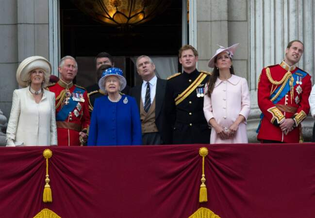 Autour d'Elisabeth II, la famille royale