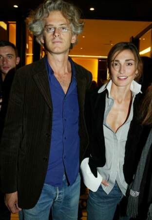 Avec son ex-époux, Santiago Amigorena, en 2004 c'est garçon-garçonne 