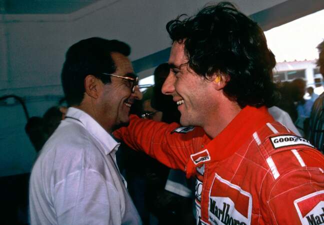 Le champion et son père, Milton. (photo tirée de "Ayrton Senna, la légende"aux éditions Premium)