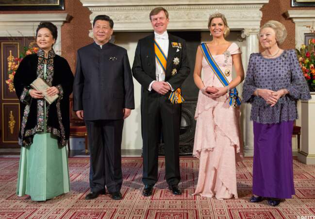Entre costume traditionnel et modernisme. Avec la famille royale des Pays-Bas en 2014