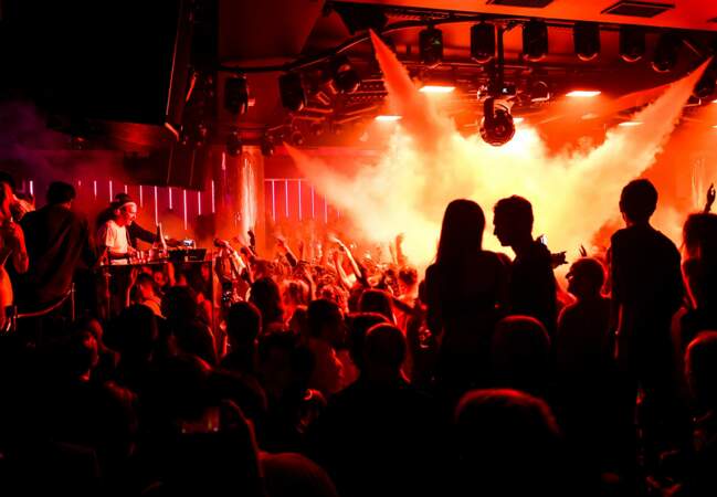 1 000 privilégiés ont pu assister au set exclusif du DJ français numéro 1 dans le Monde