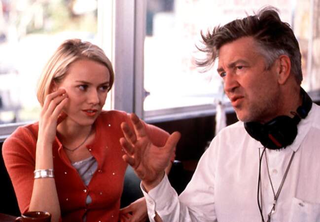 Moment d'échanges entre le réalisateur et l'actrice Naomi Watts sur le tournage de Mulholland Drive en 2001