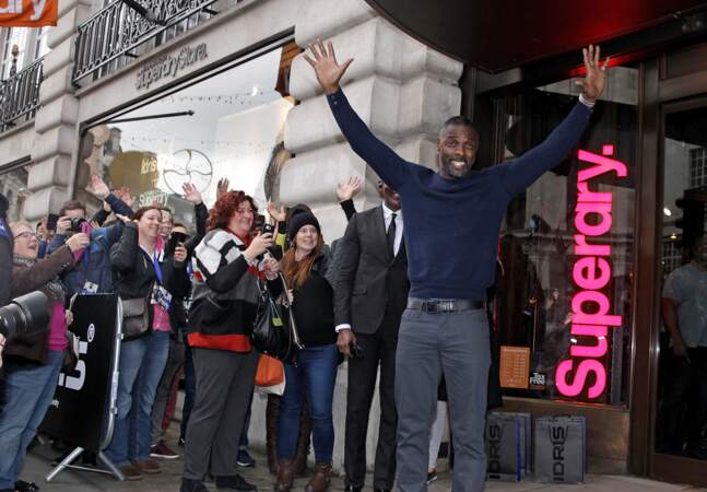 Idris Elba lors du lancement de sa collection pour Superdry à Londres