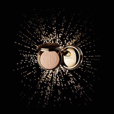 Dior, State of Gold Poudre Compacte, 72€