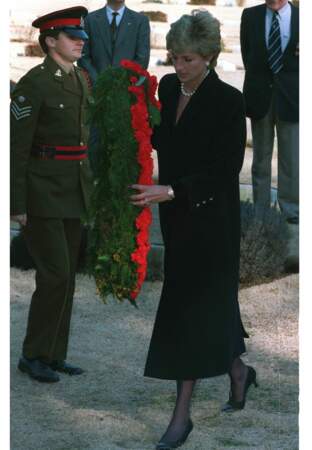 En 1995, la princesse Diana s'était rendue dans le même cimetière visité par le Prince William