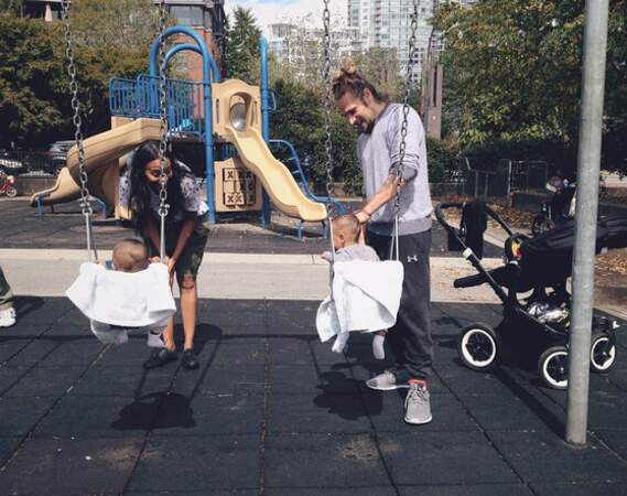Zoe Saldana et son compagnon Marco Perego ont accueilli leurs premiers enfants, des jumeaux, le 8 décembre 2014