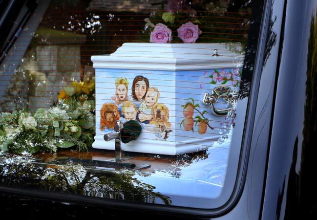 La famille de Peaches Geldof dessinée sur son cercueil 
