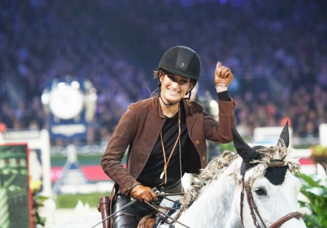 Jessica Springsteen a le sourire pendant la Style & Competition for Amade