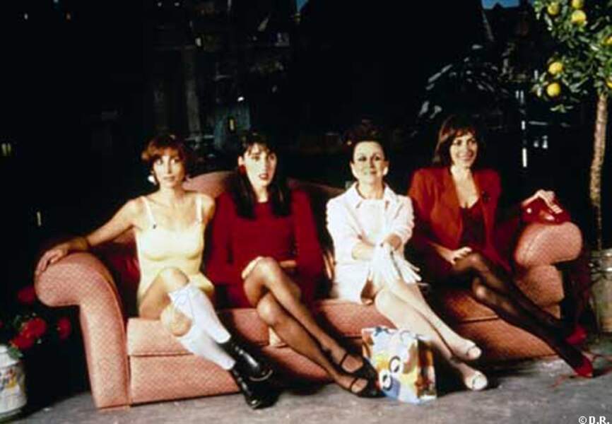 Rossy de Palm, Camen Maura et Julieta-Serrano dans Femmes au bord de la crise de nerf, en 1988