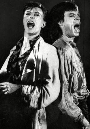 Mick Jagger et David Bowie chantent Dancing in the street