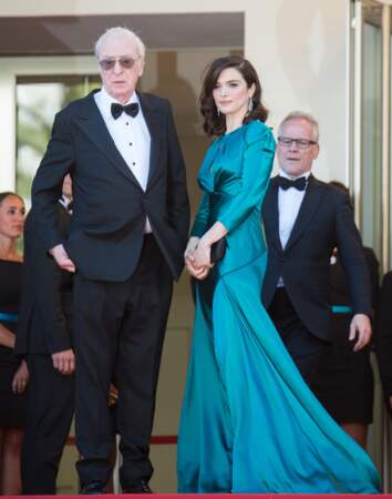 Michael Caine et Rachel Weisz, dans une robe Prada et des bijoux Chaumet