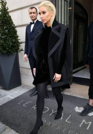 Kim Kardashian, le blond plaqué, nouvelle it-coiffure ? 