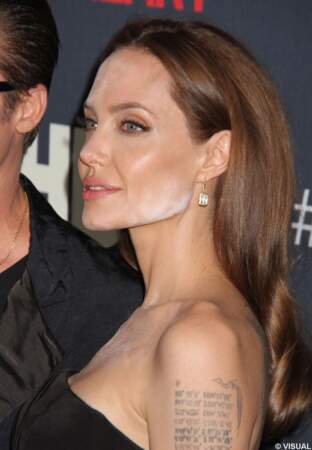 Angelina Jolie et sa faute de maquillage