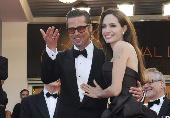 Brad Pitt et Angelina Jolie montent les marches du festival de Cannes pour The tree of life, en 2011