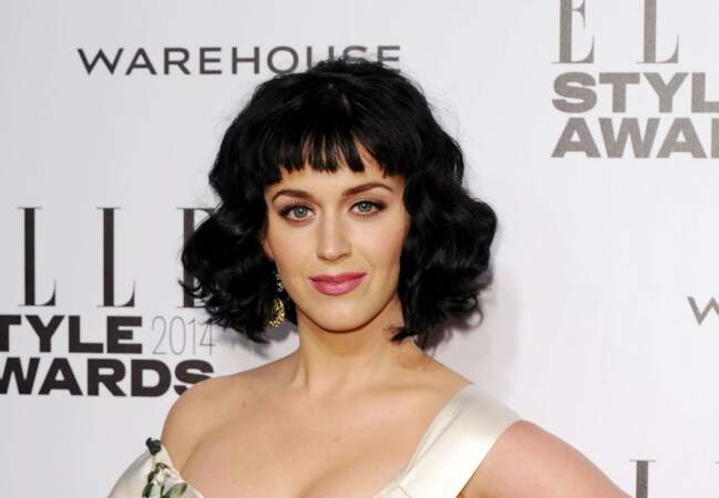 Le carré wavy de Katy Perry aux Elle Style Awards