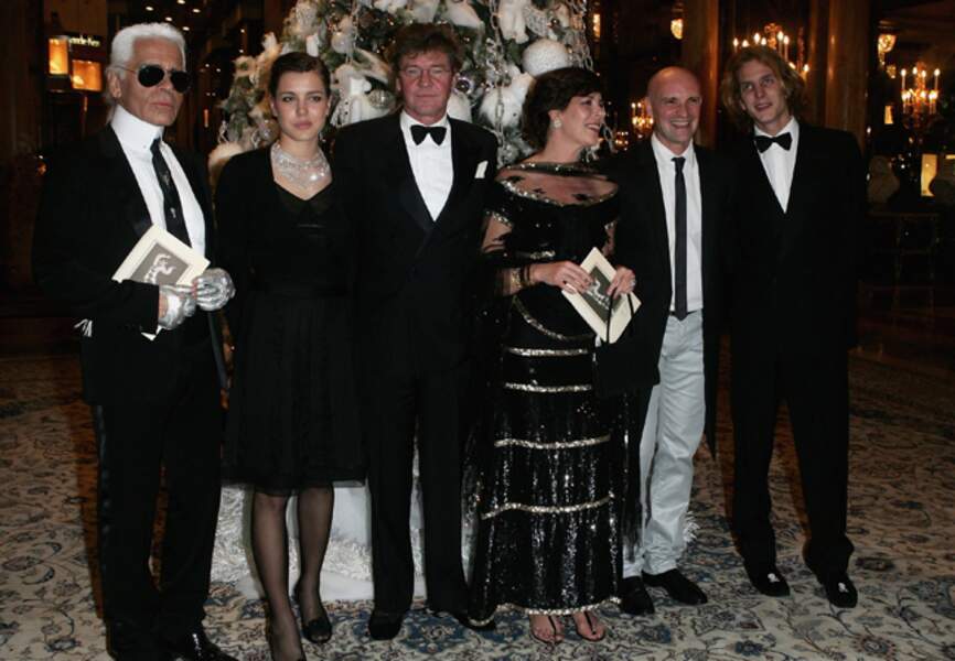 Lors des Nijinsky Awards, avec Karl Lagerfeld, Charlotte, Ernest-Auguste, Caroline de Monaco