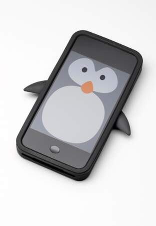 Une coque de téléphone en forme de pingouin...(clin d'oeil à la chanson de Carla Bruni)
