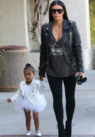 A 2 ans North est la fashion miniature de sa mère, Kim Kardashian
