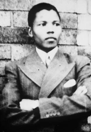 Nelson Mandela à l'âge de 19 ans, en 1937